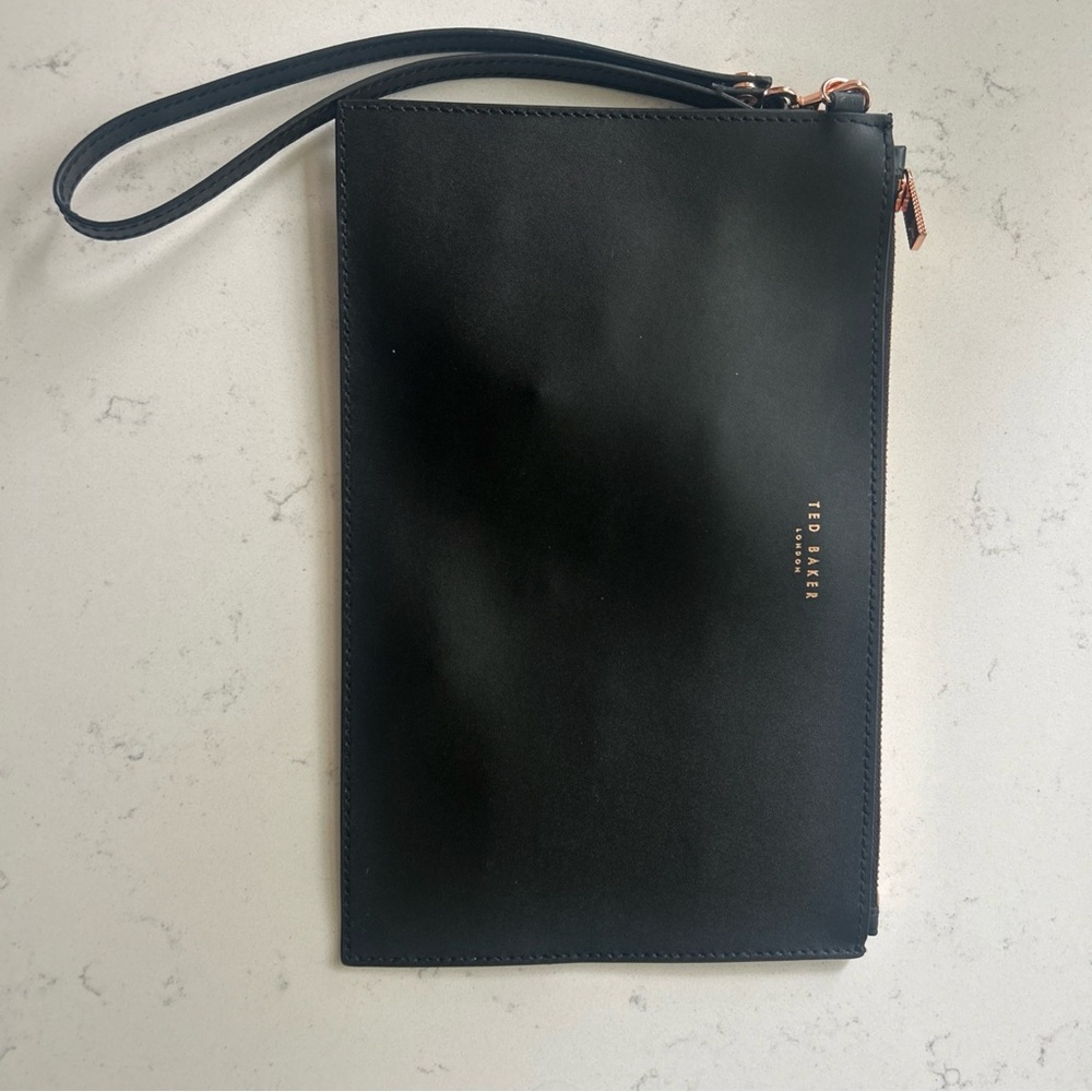 Ted Baker Black Leather‎ Wallet Elegant Design
